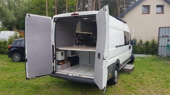                         Kamper kemping Fiat Ducato 3.0 l 2010 r., kempingowy - zdjęcie 3
                        