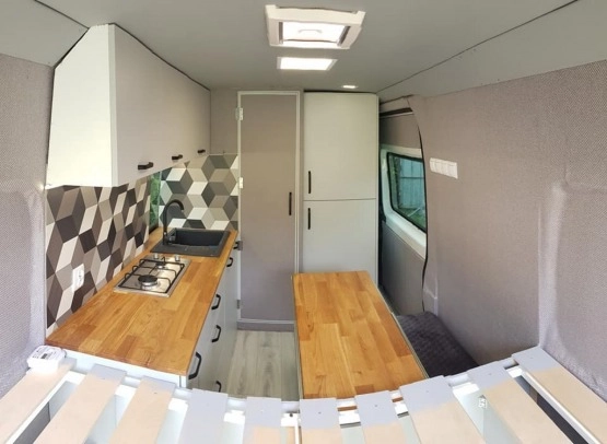                         Kamper kemping Fiat Ducato 3.0 l 2010 r., kempingowy - zdjęcie 7
                        