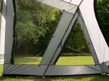                         PRZEDSIONEK UNIWERSALNY LEKKI DO PRZYCZEPY KEMPINGOWEJ • NAMIOT • OSŁONA • DASZEK • MARKIZA / WYMIARY 330 x 250 x 245 cm. / POWIERZCHNIA PODŁOGI - 8,25 m² / RÓŻNE WIELKOŚCI - zdjęcie 5
                        