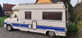                         Sprzedam kempera - zdjęcie 5
                        