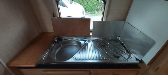                         Przyczepa kempingowa Wilk - zdjęcie 15
                        