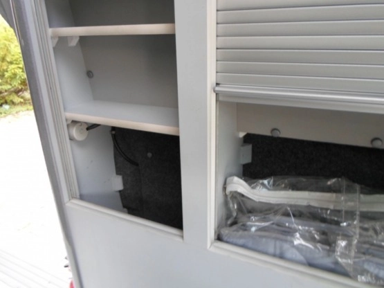                         Mercedes VITO 115 CDI EURO 2009 r. zabudowa typu Westfalia 4 os. - zdjęcie 15
                        