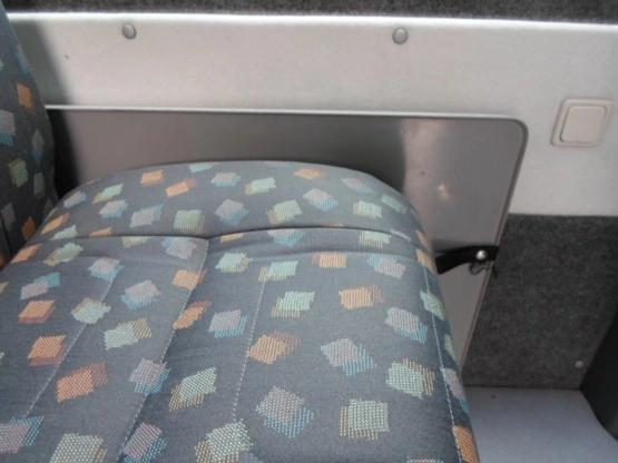                         Mercedes VITO 115 CDI EURO 2009 r. zabudowa typu Westfalia 4 os. - zdjęcie 9
                        