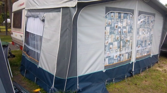                         Przedsionek Hypercamp 825-850, stan BDB - zdjęcie 4
                        