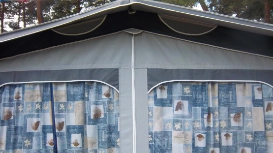                         Przedsionek Hypercamp 825-850, stan BDB - zdjęcie 6
                        