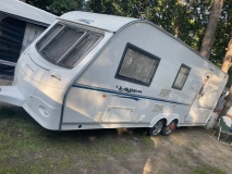                         Przyczepa kempingowa Coachman Laser 590/4 2007r. + wyposażenie - zdjęcie 1
                        