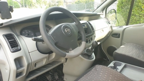                         Kamper Opel Vivaro 2008 - zdjęcie 6
                        