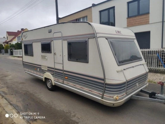                         LMC 530 K Luxus, przedsionek i dodatki - zdjęcie 1
                        