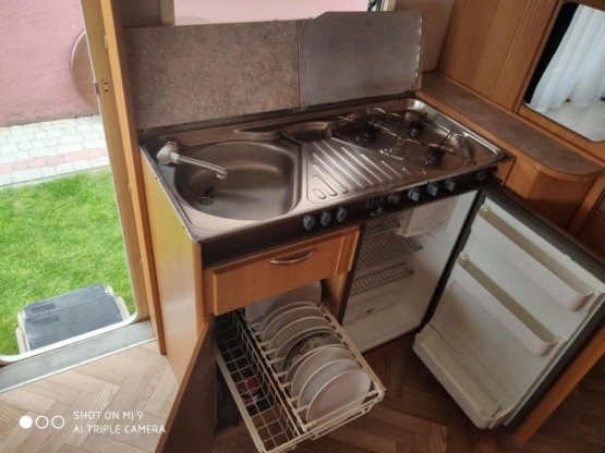                         LMC 530 K Luxus, przedsionek i dodatki - zdjęcie 7
                        