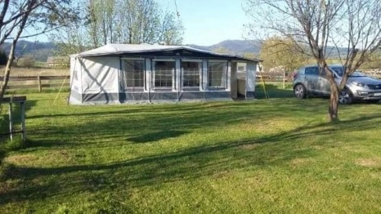                         Piękny przedsionek robiony na zamówienie 908 cm po rozłożeniu ma 8 m długości dodatkowe pomieszczenia - zdjęcie 4
                        