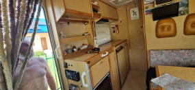                         Sprzedam kultowego kampera FIAT Ducato ARCA ZF290  - zdjęcie 14
                        