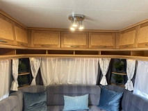                         Hobby exlusive 495   klimatyzacja  - zdjęcie 7
                        