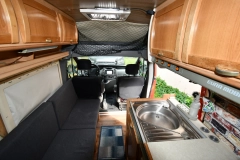                         Kamper Van - Opel Vivaro  - wysoki, zadbany, doposażony - zdjęcie 1
                        