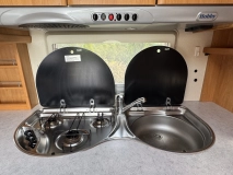                         Hobby 495 Ufe 2005 DMC 1400 - zdjęcie 11
                        