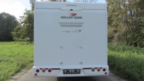                         Półintegra ze świetnym układem wnętrza, truma diesel, automat, 170km - zdjęcie 8
                        