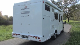                         Półintegra ze świetnym układem wnętrza, truma diesel, automat, 170km - zdjęcie 7
                        