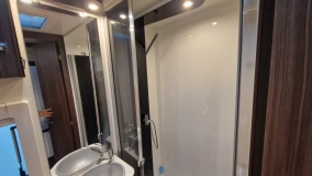                         Benimar 5 osobowy Ford Transit - zdjęcie 13
                        