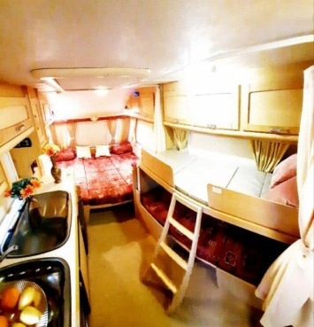                         Przyczepa kempingowa Elddis Avante - zdjęcie 32
                        