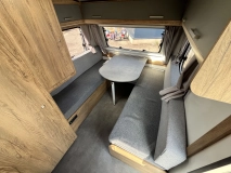                          Niewiadów NTL-Sprint 2025 DMC750 z łazienką! - zdjęcie 2
                        