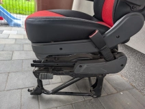                         Fotel obrotowy do kampera Ducato - zdjęcie 6
                        