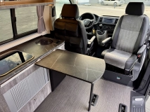                         Volkswagen T6 4MOTION Long Camper | 5 osób | FULL opcja - zdjęcie 16
                        