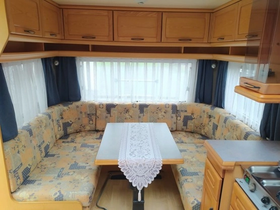                         Przyczepa kempingowa Hobby Prestige 495, markiza, ciepła woda, 2000 rok - zdjęcie 10
                        