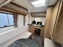                         Niewiadów NTL-Sport, model 2025, z toaletą i prysznicem - DMC 750 - zdjęcie 5
                        