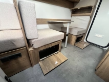                         Niewiadów NEW SPORT 4 osobowa, model 2025, z toaletą i prysznicem - DMC 750 - zdjęcie 14
                        