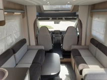                         Challenger 380 5-osobowy - zdjęcie 10
                        