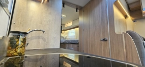                         ZIMOWY PODWÓJNA PODŁOGA ogrzewanie Truma 6EH 4 osobowa! - zdjęcie 1
                        