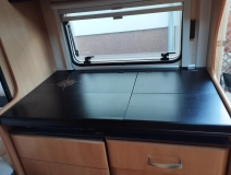                         Hobby 450 De Luxe - zdjęcie 3
                        