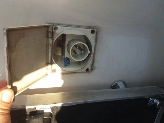                         Transit kamper oldtimer zdrowy dla pasjonaty - zdjęcie 11
                        