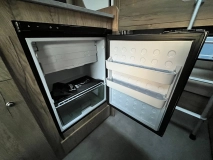                         NIEWIADÓW N-LAZUR 4osobowy , NOWOŚĆ 2025, DMC od 950 z łazienką! - zdjęcie 15
                        