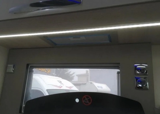                         Mobilvetta K-Yacht 86 - zdjęcie 11
                        