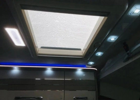                         Mobilvetta K-Yacht 86 - zdjęcie 32
                        