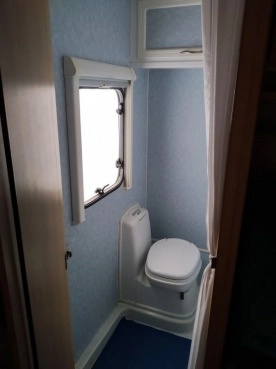                         Przyczepa kempingowa Sprite Super 490 - 2005 r. z przedsionkiem, zarejestrowana, kompletnie wyposażona - zdjęcie 2
                        