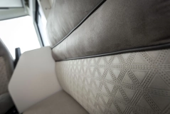                         McLouis NEVIS 873 - 5 osobowy kamper / Integra / Automat / 745 cm - zdjęcie 11
                        