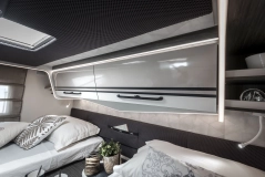                         McLouis NEVIS 873 - 5 osobowy kamper / Integra / Automat / 745 cm - zdjęcie 19
                        