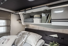                         McLouis NEVIS 873 - 5 osobowy kamper / Integra / Automat / 745 cm - zdjęcie 20
                        