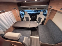                         Weinsberg CaraSuite 650 MF - 5 osobowy / Nowy Ford / Automat / łóżko francuskie / 699 cm - zdjęcie 12
                        