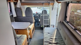                         Ford Transit Rimor Katamarano 2 – Kamper Alkowa 2006 / 140 KM / Gotowy do podróży - zdjęcie 16
                        