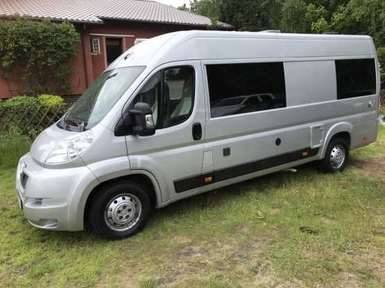                         Kamper zintegrowany Peugeot Boxer - zdjęcie 1
                        