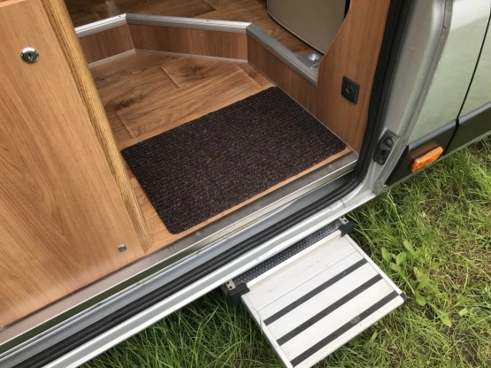                         Kamper zintegrowany Peugeot Boxer - zdjęcie 5
                        