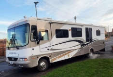                         Ford Georgetown XL 375 - zdjęcie 9
                        