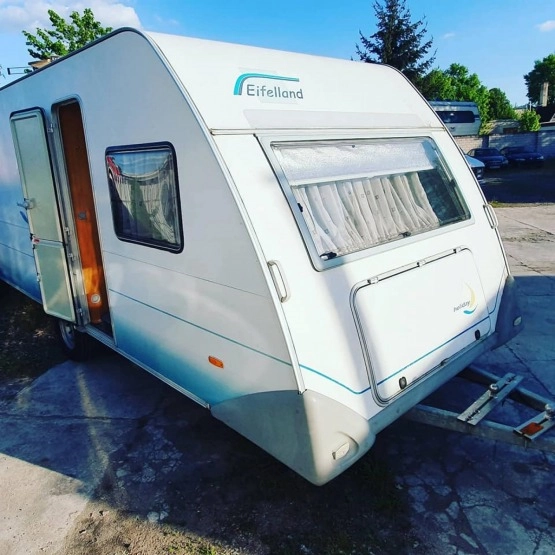                         Knaus Eifelland 4-5 osobowa. Garażowana, 1 właściciel, idealna - zdjęcie 4
                        