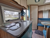                         Weinsberg Cara Two 390 QD - zdjęcie 4
                        