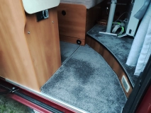                         KamperVan GlobeCar Jumper 2.2 140KM 2019r. - zdjęcie 19
                        