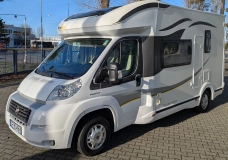                         Rodzinny kamper - zdjęcie 1
                        