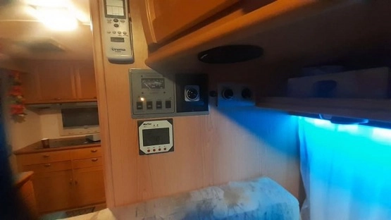                         Kamper Mercedes Sprinter - zdjęcie 2
                        