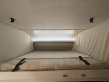                         Pełna integra Bavaria Pilote i700 - zdjęcie 7
                        